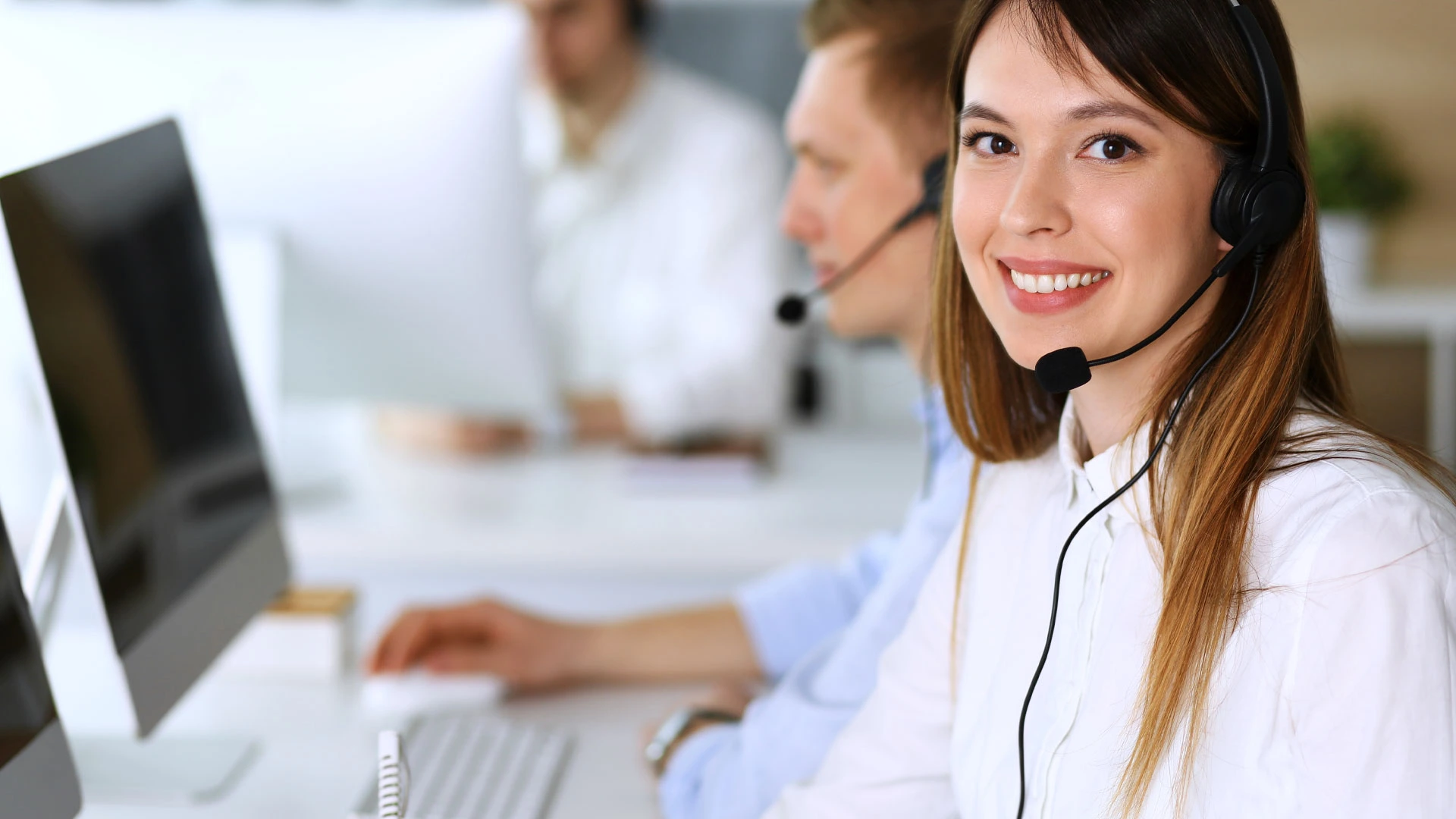 Plus Telefonservice - Büroservice 24 – überzeugen Sie Kunden im Erstkontakt!